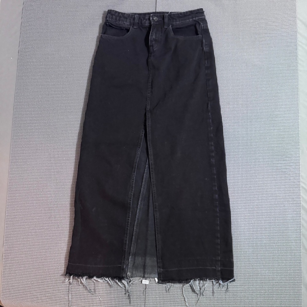 BDG Women Black Denim Maxi Skirt Front Slit Raw Hem Size XS